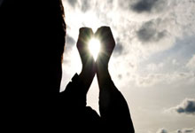 比赛日前瞻：申花力拼亚冠出线希望，米兰亚特兰大能否翻盘？.